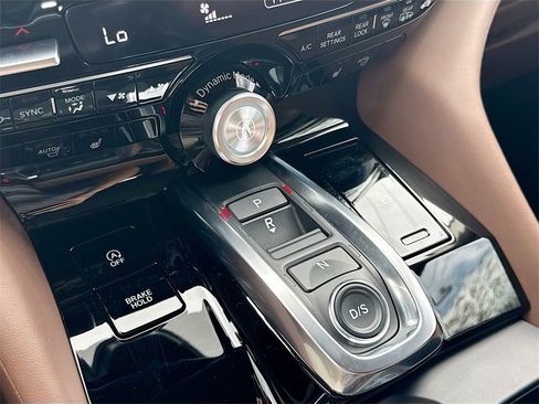 Used 2024 Acura MDX FWD w/ Technology Package image 18