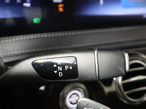 Used 2019 Mercedes-Benz S 560 4MATIC Sedan image 51