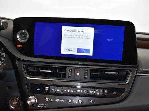 New 2025 Lexus ES 350 w/ Premium Package image 28