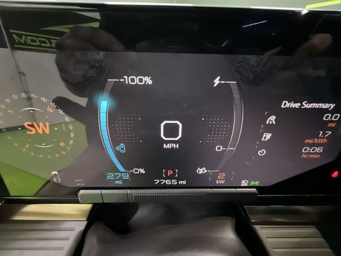 Used 2025 GMC Hummer EV 2X AWD/4WD image 20