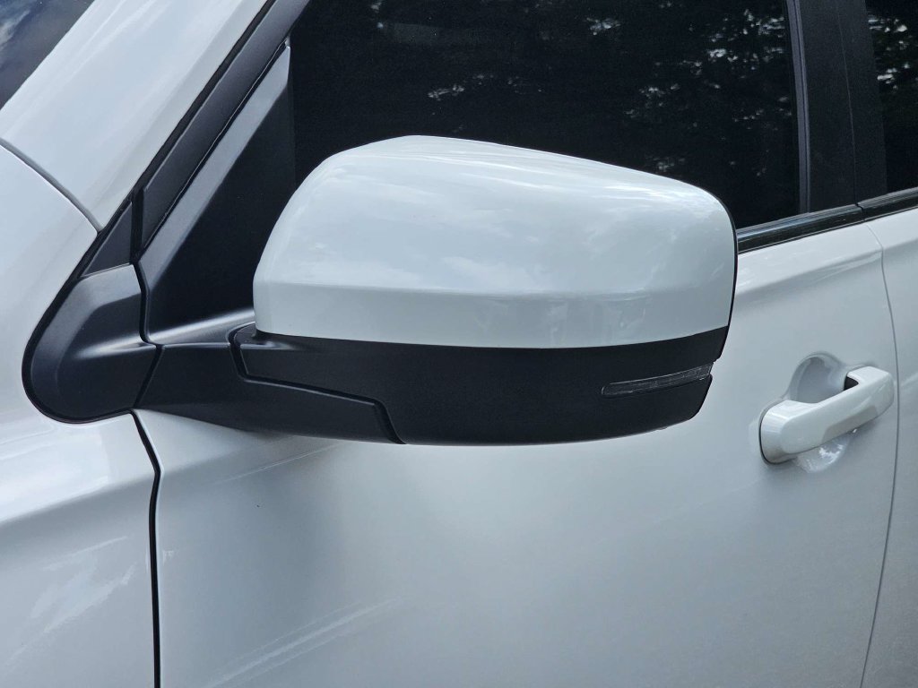 Used 2025 Honda Pilot EX-L image 9