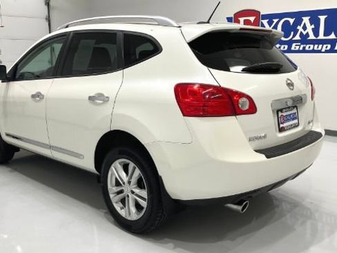 Used 2013 Nissan Rogue SV w/ Premium Pkg AWD/4WD image 12