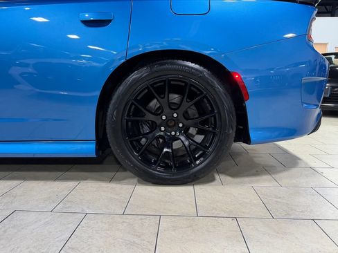 Used 2019 Dodge Charger Scat Pack w/ Dynamics Package RWD image 37