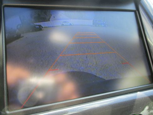 Used 2014 Chevrolet Impala LT w/ Convenience Package image 26