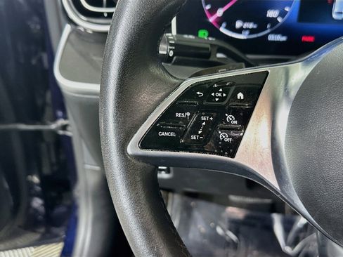 Used 2022 Mercedes-Benz C 300 Sedan image 16