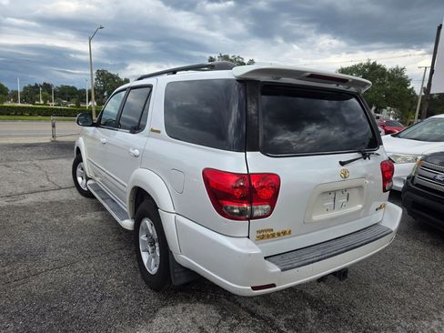 Used 2005 Toyota Sequoia Limited RWD image 5