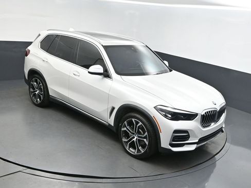 Certified 2023 BMW X5 sDrive40i image 37