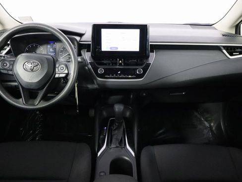 Used 2023 Toyota Corolla LE image 14