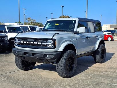 New 2026 Ford Bronco Outer Banks