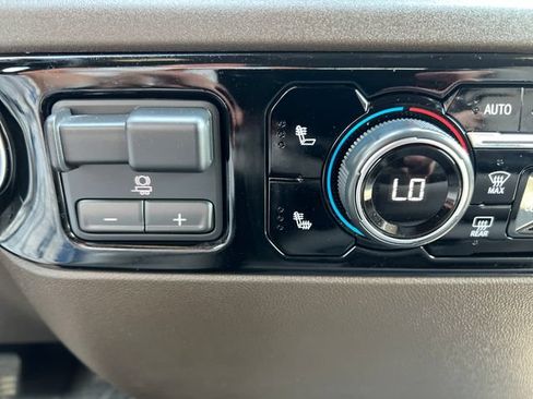 Certified 2024 Chevrolet Silverado 1500 LT AWD/4WD image 23