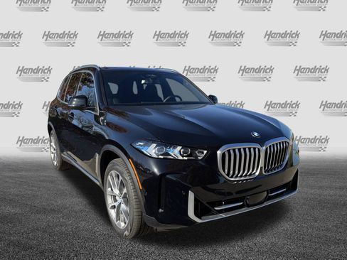 New 2026 BMW X5 sDrive40i w/ Premium Package image 2