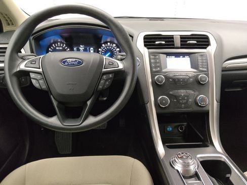 Used 2020 Ford Fusion S FWD image 22