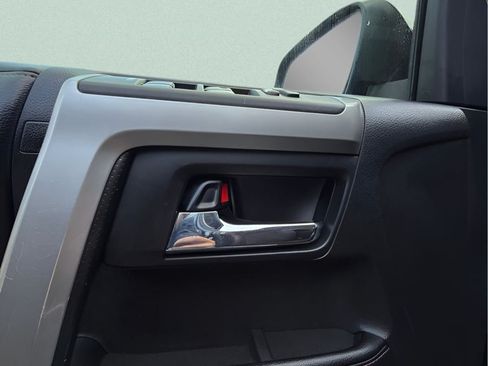 Used 2017 Toyota 4Runner Limited AWD/4WD image 12