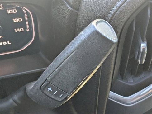 Used 2020 GMC Sierra 2500 Denali w/ Technology Package image 23