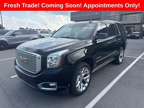 Used 2017 GMC Yukon Denali w/ Open Road Package AWD/4WD image 1