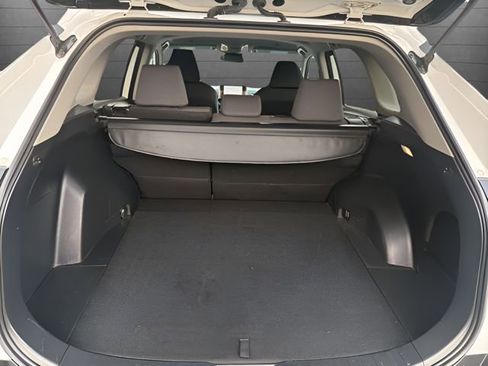 Used 2024 Toyota RAV4 XLE image 9