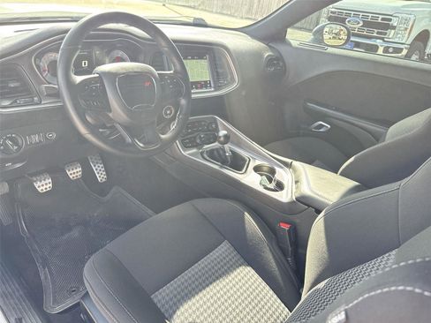 Used 2020 Dodge Challenger R/T Scat Pack w/ T/A Package image 32