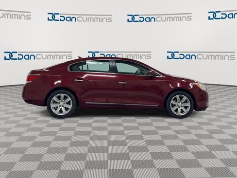 Used 2011 Buick LaCrosse CXL image 9