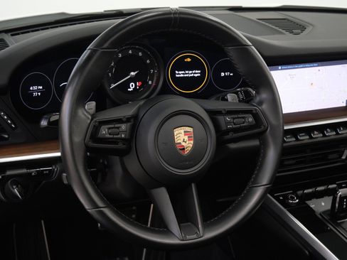 Used 2020 Porsche 911 Carrera image 14