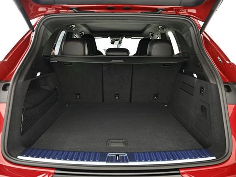 New 2026 Porsche Cayenne GTS AWD/4WD image 31