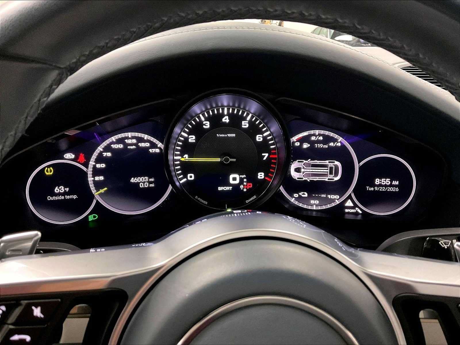 Certified 2023 Porsche Cayenne Platinum Edition AWD/4WD image 29