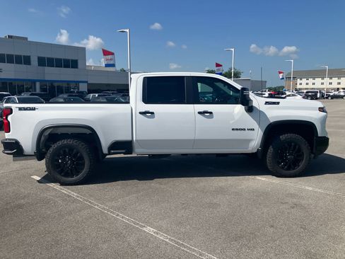 New 2026 Chevrolet Silverado 2500 LT w/ Trail Boss Package AWD/4WD image 8