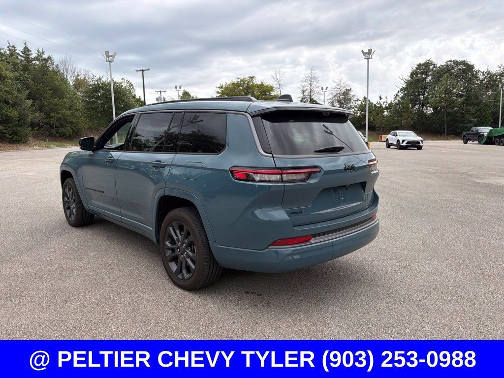 Used 2026 Jeep Grand Cherokee L Limited AWD/4WD image 9