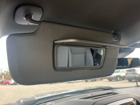 New 2026 Chevrolet Silverado 2500 Custom w/ Z71 Off-Road Package image 24