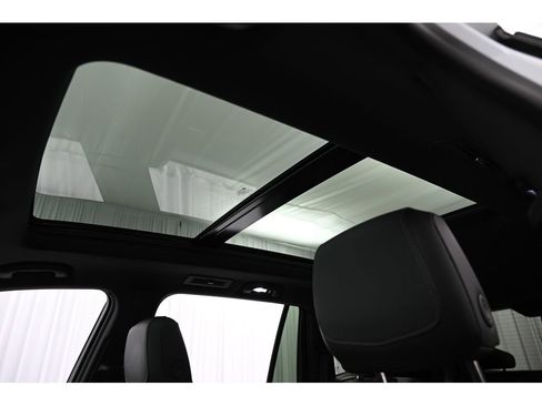 Used 2025 Cadillac XT6 Premium Luxury image 40