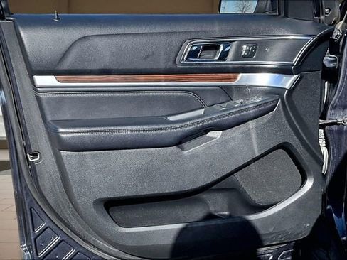 Used 2017 Ford Explorer Limited w/ Equipment Group 301A image 23