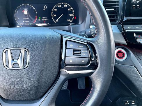 Used 2025 Honda Odyssey Sport-L image 21