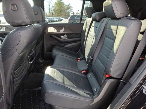 Certified 2022 Mercedes-Benz GLS 450 4MATIC image 8