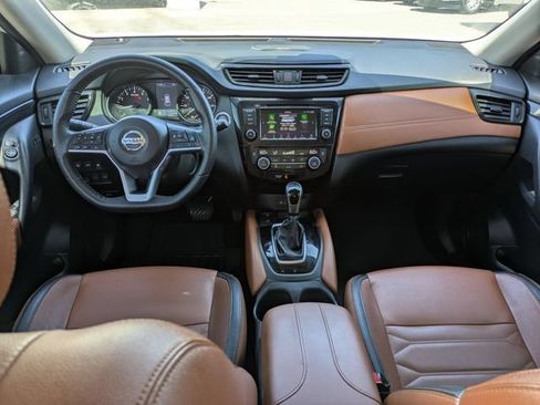 Used 2019 Nissan Rogue SL w/ Premium Package AWD/4WD image 19