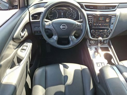 Used 2023 Nissan Murano SV w/ SV Midnight Edition Package image 12
