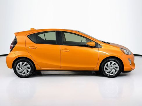 Used 2015 Toyota Prius C Two image 12