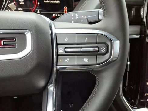 New 2026 GMC Yukon XL Elevation image 34