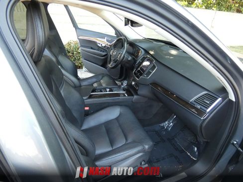 Used 2019 Volvo XC90 T6 Momentum w/ Advanced Package AWD/4WD image 25