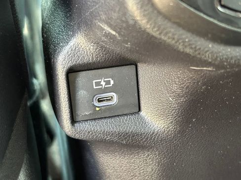 Used 2024 Toyota Grand Highlander AWD Hybrid image 25