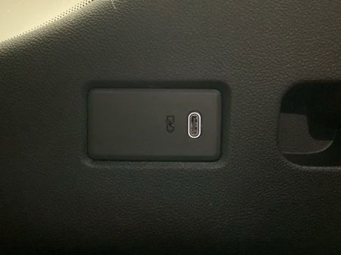 New 2026 Chevrolet Tahoe High Country image 32