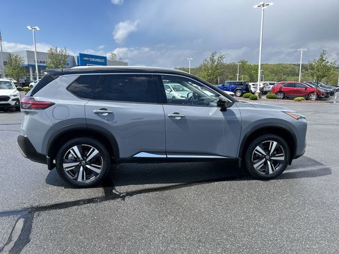 Used 2021 Nissan Rogue SL AWD/4WD image 8