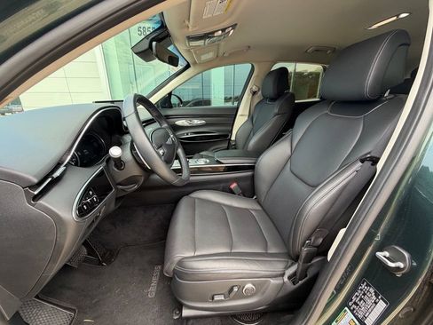 Used 2023 Genesis GV70 2.5T AWD/4WD image 15