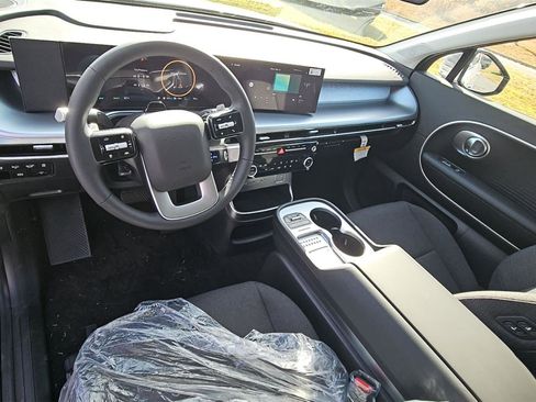 New 2026 Hyundai Ioniq 9 SE image 10