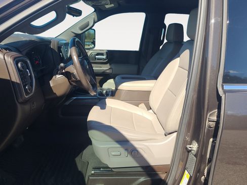 Used 2021 Chevrolet Silverado 2500 LTZ w/ LTZ Plus Package image 22