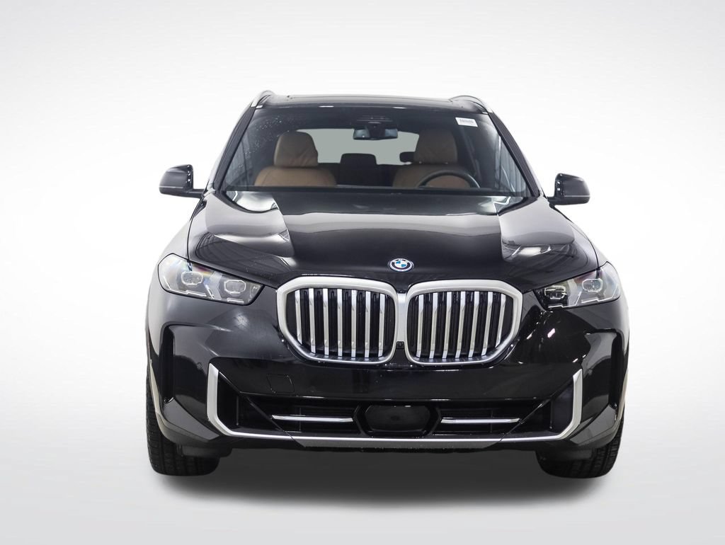 Used 2026 BMW X5 xDrive50e AWD/4WD image 8