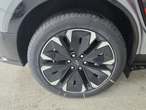 New 2025 Chevrolet Blazer EV RS image 25