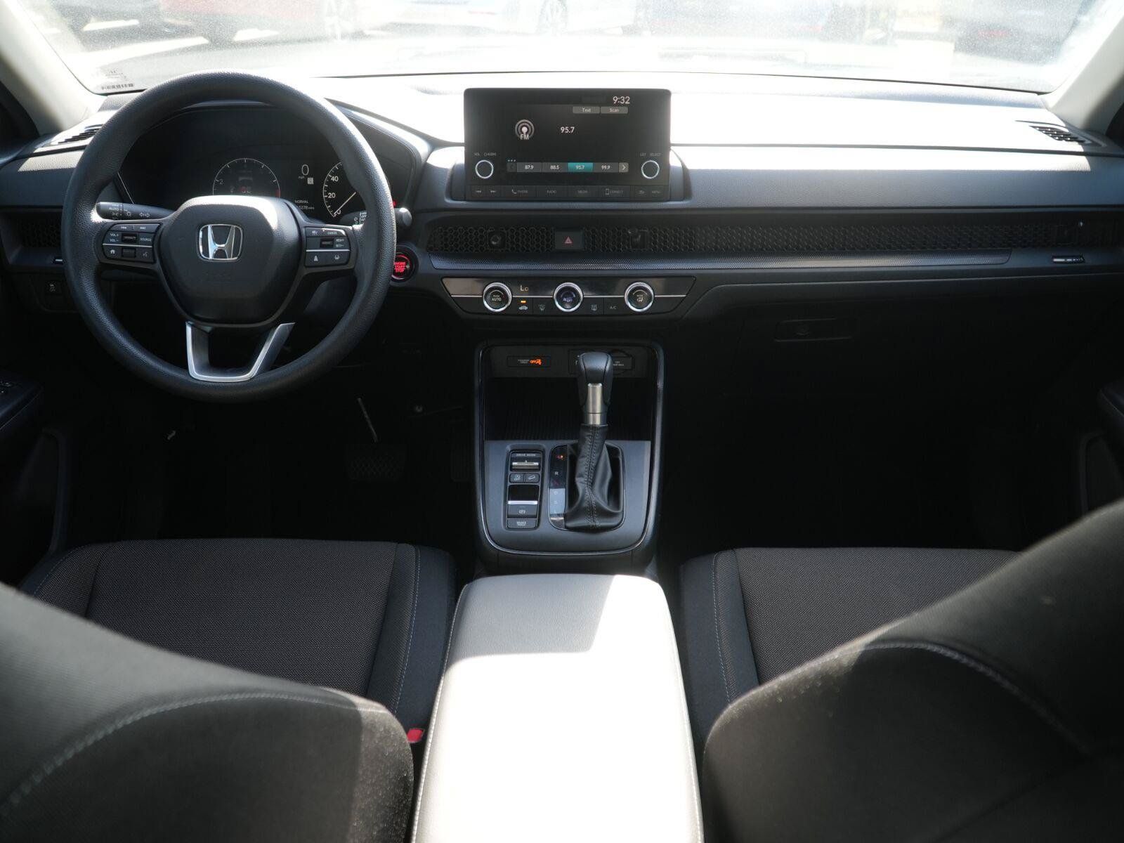 Used 2025 Honda CR-V LX image 19
