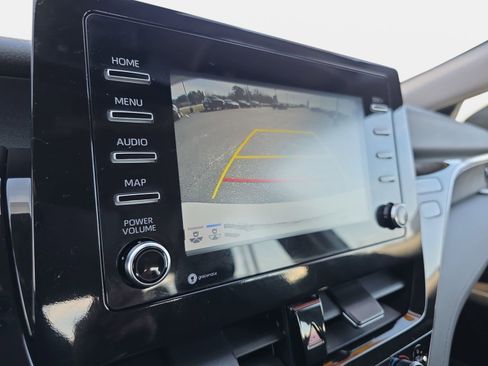 Used 2024 Toyota Camry LE w/ Convenience Package image 22