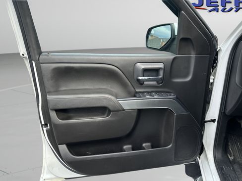 Used 2019 Chevrolet Silverado 1500 LT image 10