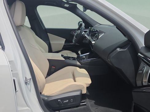 New 2026 BMW X3 xDrive30i w/ Convenience Package AWD/4WD image 19
