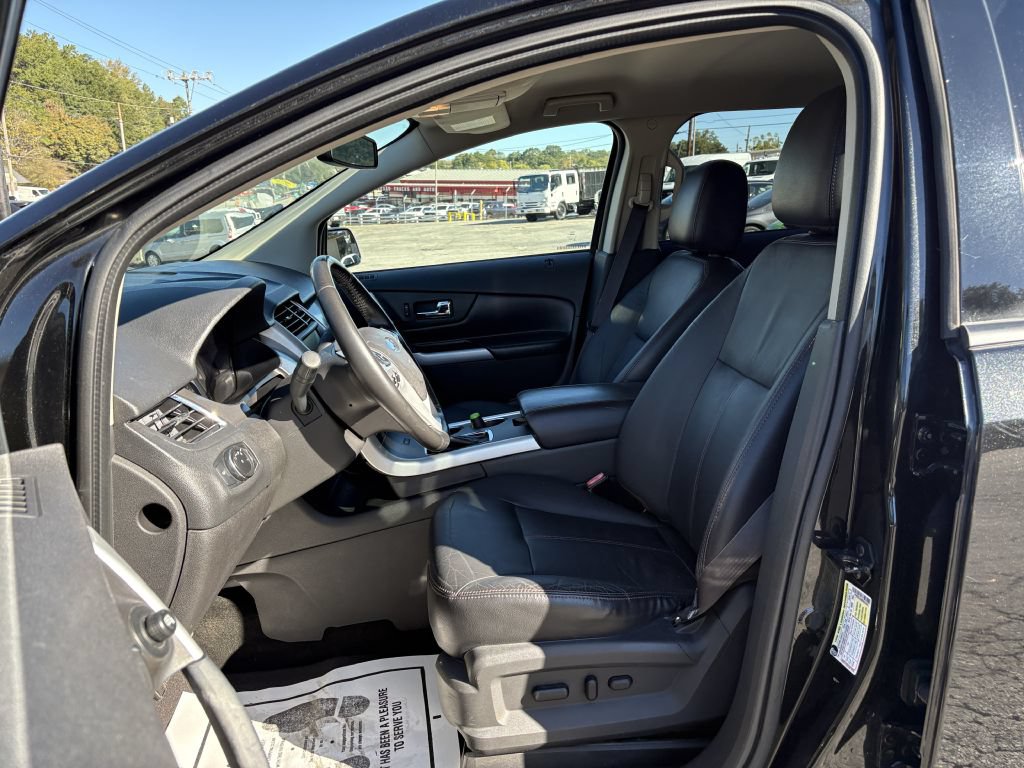 Used 2013 Ford Edge SEL FWD image 11